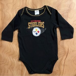 NFL Pittsburgh Steelers Infant Black Graphic Onesie